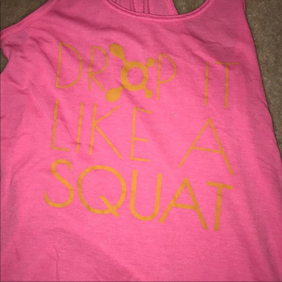 Pink tank - Picture 2 of 2